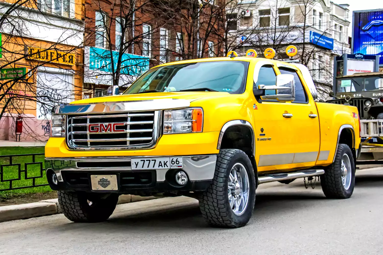 GMC Sierra back seat organizer